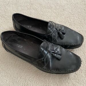 Florsheim Black Tassel Leather Loafers Mens Size US 12D Whip Stitch 11661-001